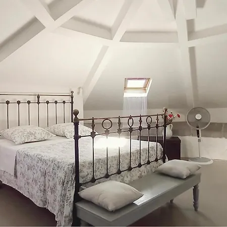 Amazing In Ferienhaus Aimargues